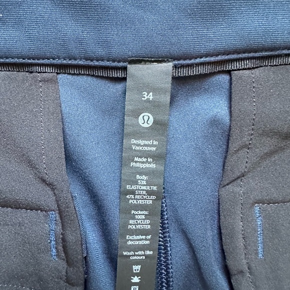 Lululemon ABC Shorts - Picture 4 of 4